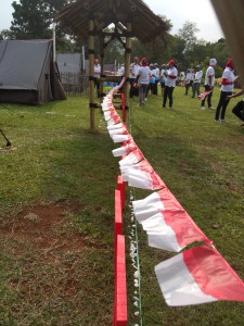 Sang merah putih berkibar dengan gagah di  tenda peserta Jambore